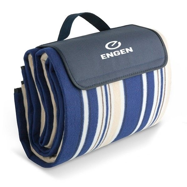 good-life-giant-picnic-blanket